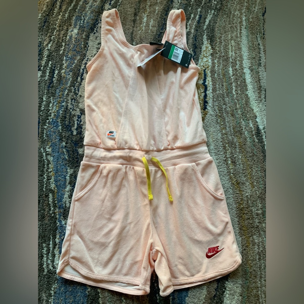 NWT Girls Nike Romper Size XL